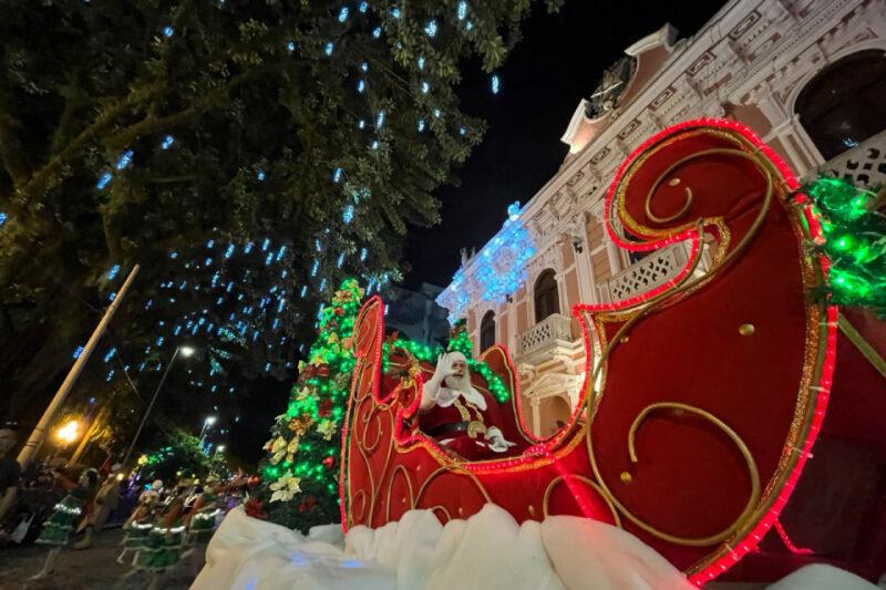 Abertura do Natal de Florianópolis acontece nesta terça-feira, (21), com espetáculo de Camerata Florianópolis, acendimento de luzes e entrega da chave da cidade ao Papai Noel